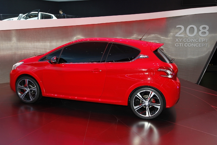 Salon auto Geneve 2012 - Peugeot - 001